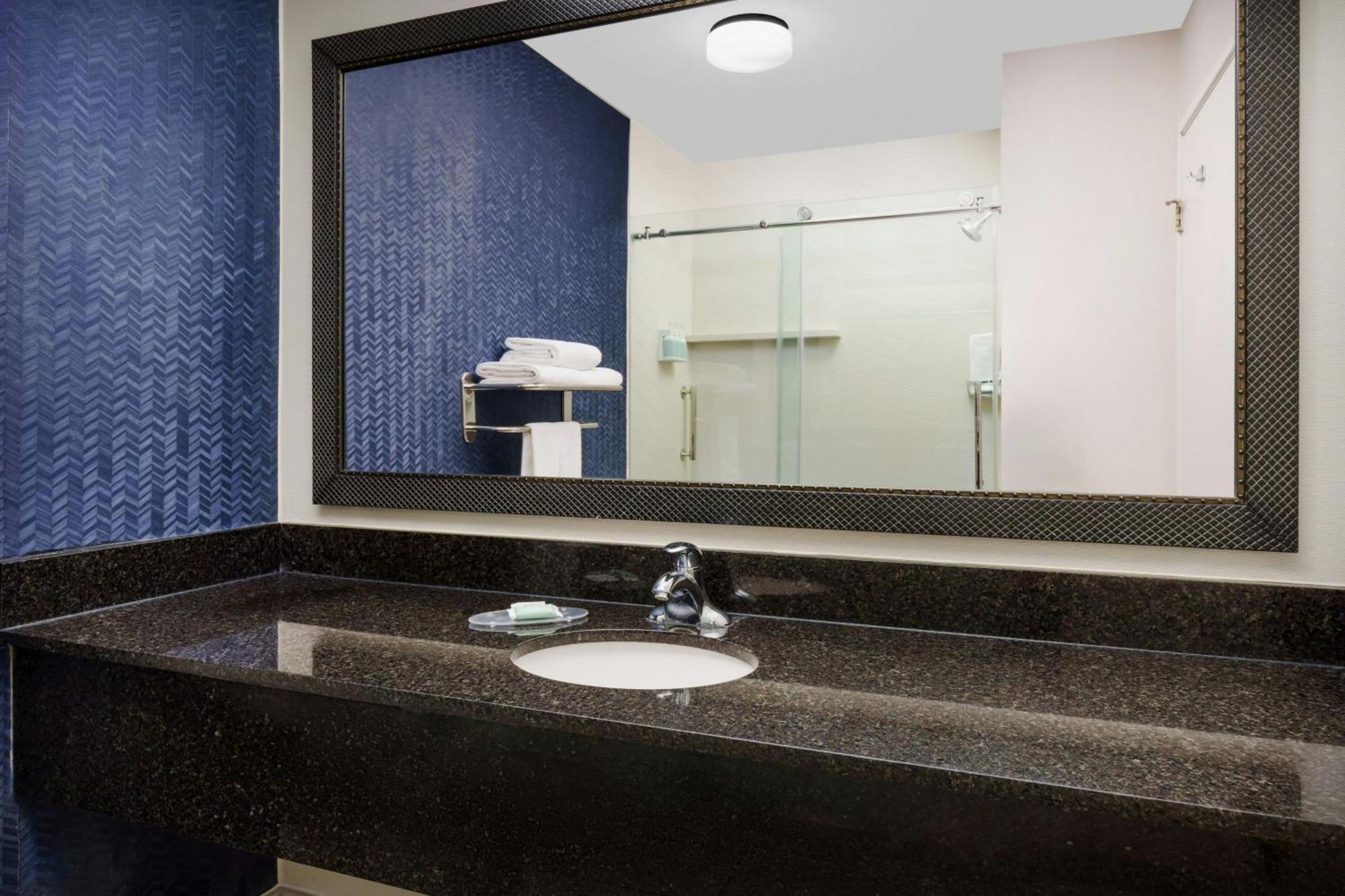 Fairfield Inn Philadelphia Airport Exterior foto